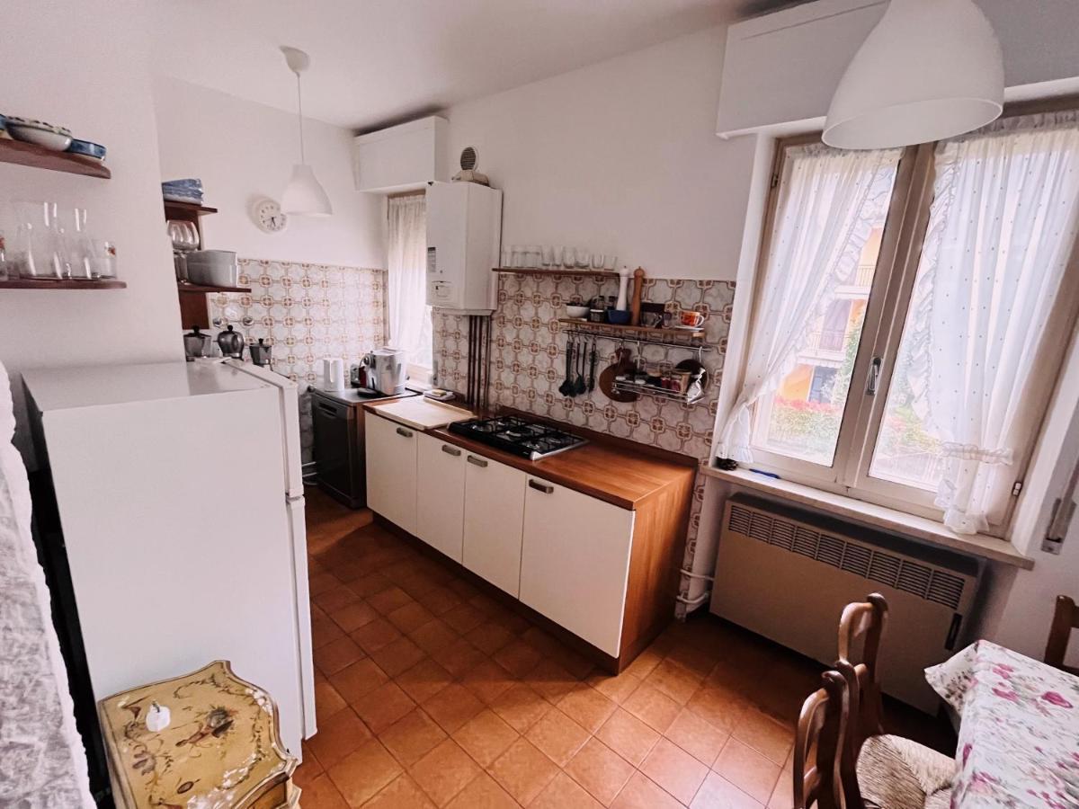 Apartment Al Lago, Torri Del Benaco Exterior photo